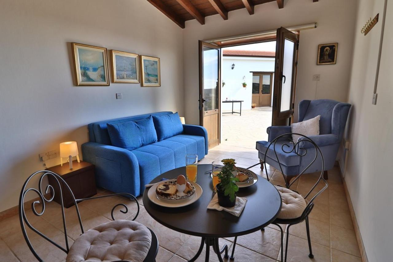 Samareitidos Light Cottage Anaphotia المظهر الخارجي الصورة